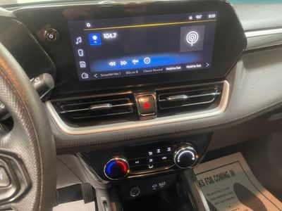 2025 Chevrolet Trailblazer - Photo 14