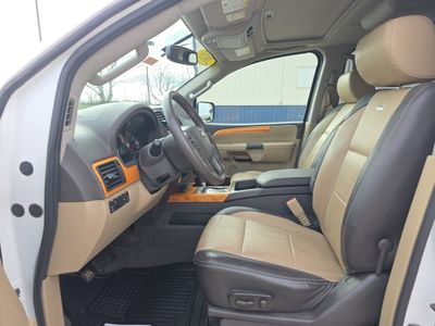 2013 Nissan Armada - Photo 9