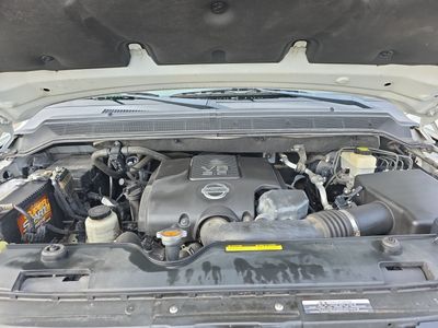2013 Nissan Armada - Photo 21