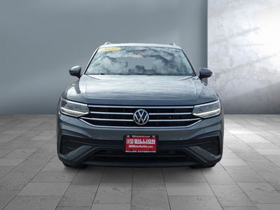 2022 Volkswagen Tiguan - Photo 2