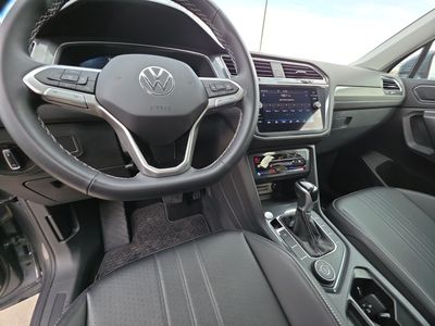 2022 Volkswagen Tiguan - Photo 12