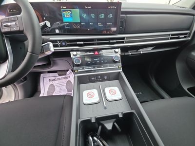 2026 Hyundai Santa Fe Hybrid - Photo 13
