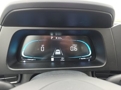 2026 Hyundai Elantra — photo 10 view