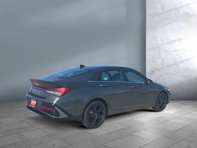 2026 Hyundai Elantra - Photo 6