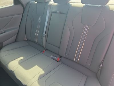 2026 Hyundai Elantra - Photo 18