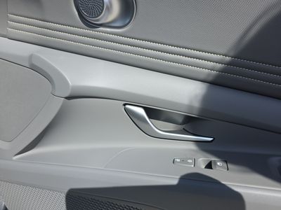 2026 Hyundai Elantra - Photo 21