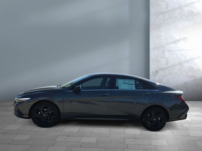 2026 Hyundai Elantra - Photo 3