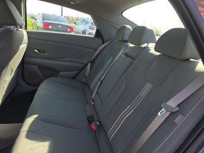 2026 Hyundai Elantra - Photo 18