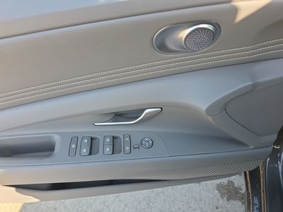 2026 Hyundai Elantra - Photo 20