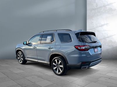 2025 Honda Pilot - Photo 4