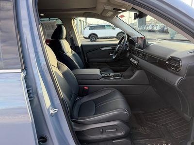2025 Honda Pilot - Photo 15