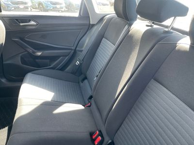 2024 Volkswagen Jetta - Photo 18