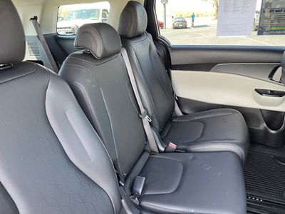 2024 Kia Carnival - Photo 14