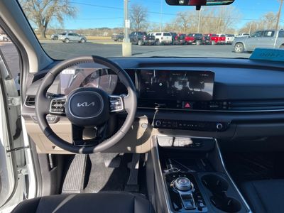 2026 Kia Carnival Hybrid - Photo 12