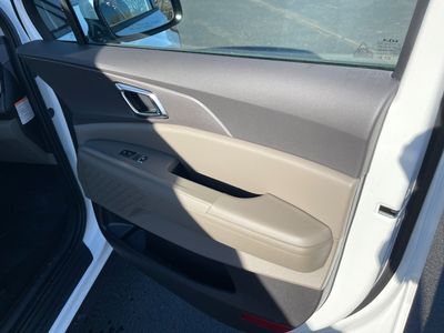 2026 Kia Carnival Hybrid - Photo 21
