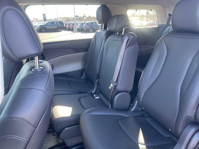 2026 Kia Carnival - Photo 18