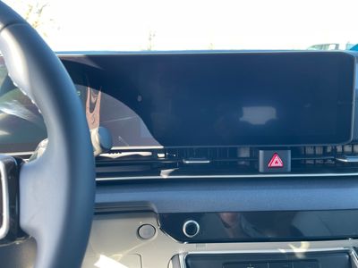 2026 Kia Carnival Hybrid — photo 11 view