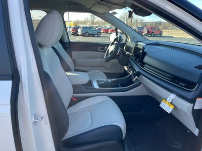 2026 Kia Carnival Hybrid — photo 15 view