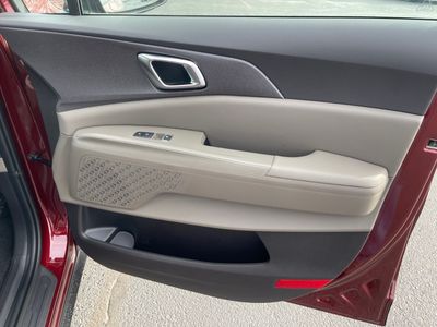 2026 Kia Carnival - Photo 21
