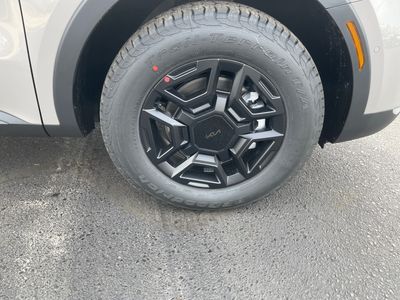 2026 Kia Sorento - Photo 16