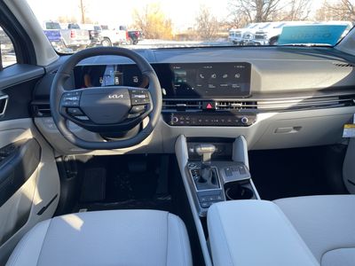2026 Kia Sportage — photo 12 view