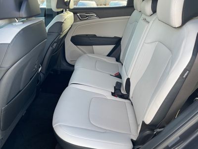 2026 Kia Sportage — photo 18 view