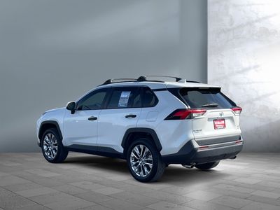 2021 Toyota RAV4 - Photo 4