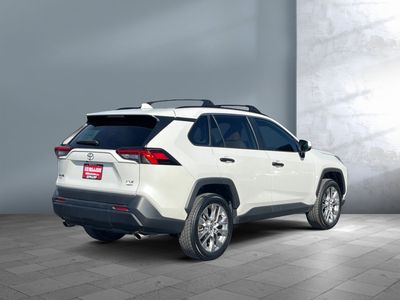 2021 Toyota RAV4 - Photo 6