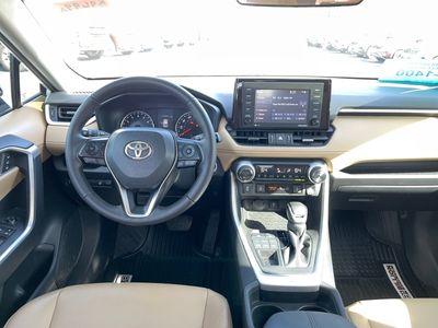 2021 Toyota RAV4 - Photo 12