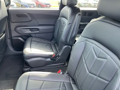 2027 Kia Telluride - Photo 18