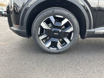 2027 Kia Telluride - Photo 16
