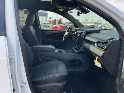 2026 GMC Acadia — photo 15 view