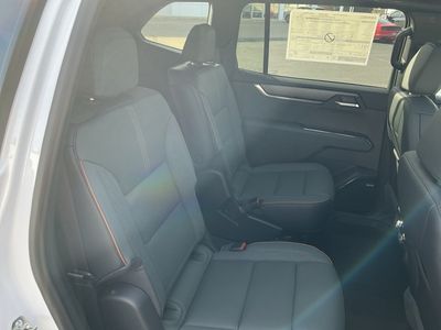 2026 GMC Acadia — photo 18 view