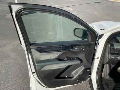 2026 GMC Acadia — photo 20 view