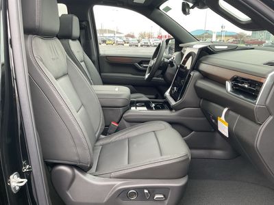2026 GMC Yukon - Photo 15