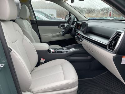2026 Kia Sorento Hybrid - Photo 15