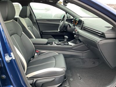 2026 Kia K5 - Photo 15