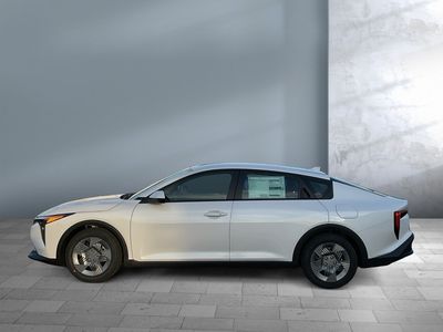 2026 Kia K4 - Photo 3