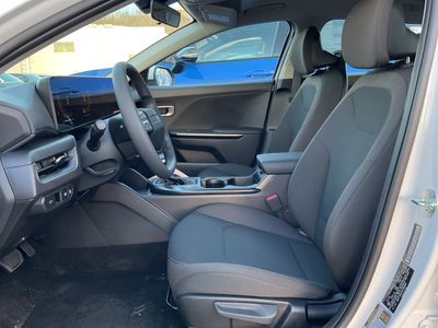 2026 Kia K4 - Photo 9