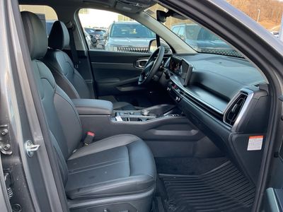 2026 Kia Sorento Hybrid - Photo 15