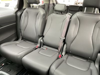 2026 Kia Carnival - Photo 18