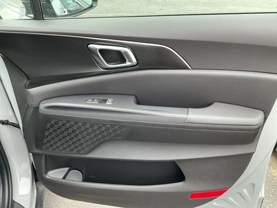 2026 Kia Carnival - Photo 21