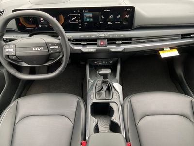 2026 Kia K4 - Photo 12