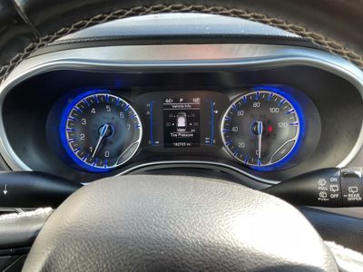 2019 Chrysler Pacifica - Photo 10
