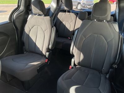 2019 Chrysler Pacifica - Photo 18