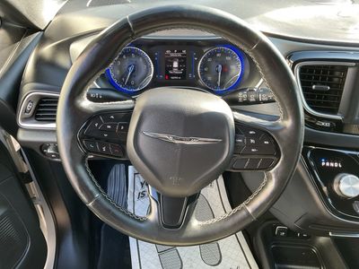 2019 Chrysler Pacifica - Photo 19