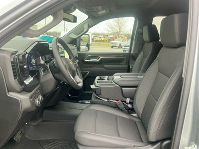 2026 Chevrolet Silverado 2500HD - Photo 10