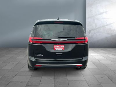 2024 Chrysler Pacifica - Photo 5