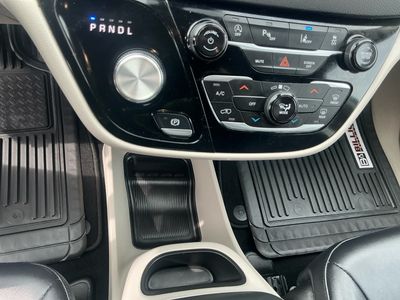 2024 Chrysler Pacifica - Photo 12