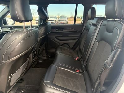2024 Jeep Grand Cherokee - Photo 18